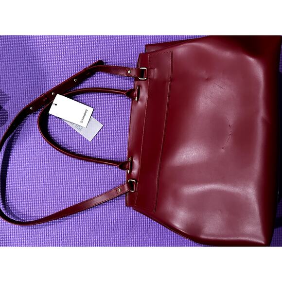 Italian Leather Handbag in Red Large Adjustable Strap Dust Bag READ - Picture 5 of 9